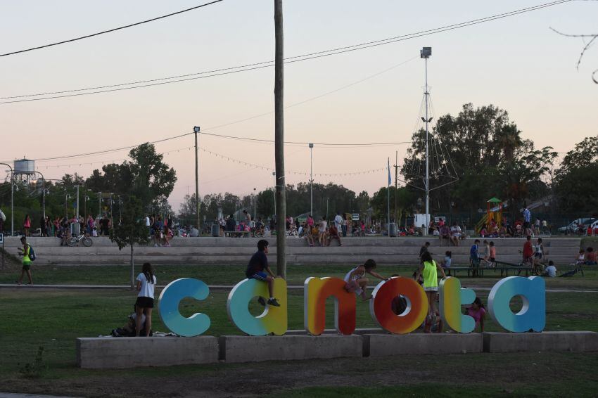 
El Municipio no tiene previsto ponerle vallas al Parque Canota, porque perdería su esencia. | Jose Gutierrez / Los Andes
   