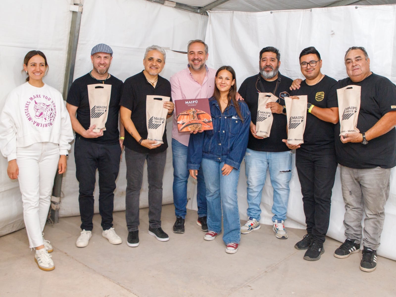 Más de 20 mil personas disfrutaron del tercer Festival del Vacío a la Llama