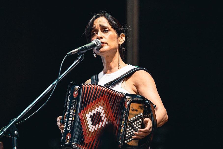 Julieta Venegas es de Sagitario