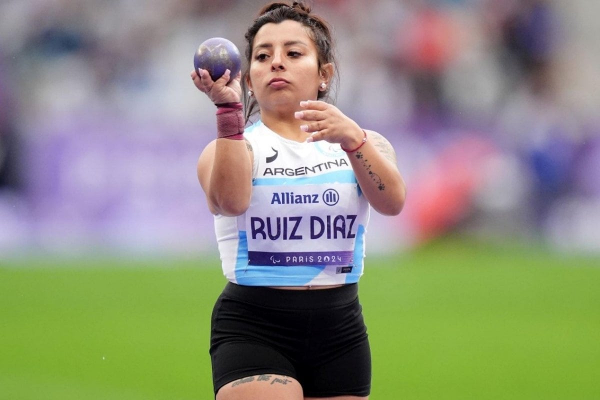 La atleta consiguió la primera medalla de la Argentina en los Juegos Paralímpicos 2024.