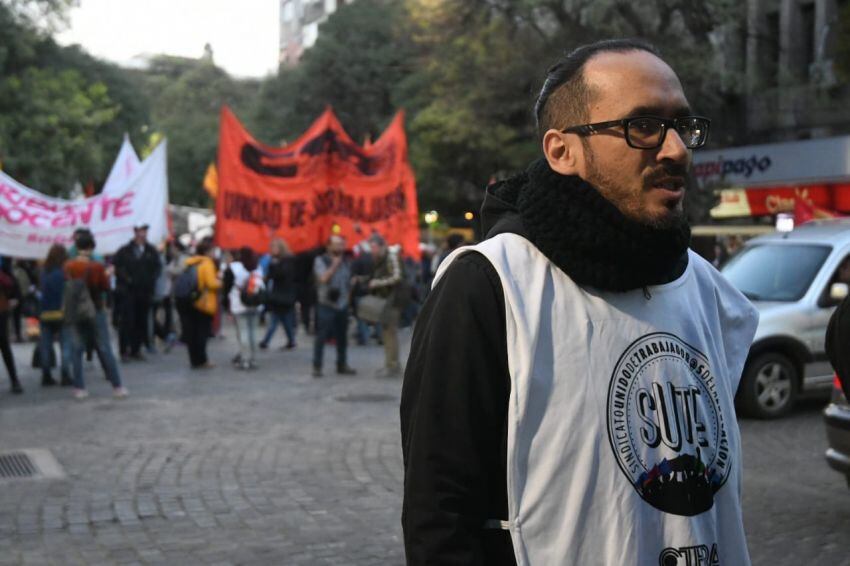 
El secretario general del SUTE Sebastián Henríquez | José Gutiérrez / Los Andes
   