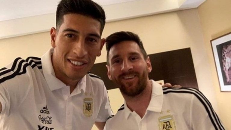 Esteban Andrada y una foto con Messi