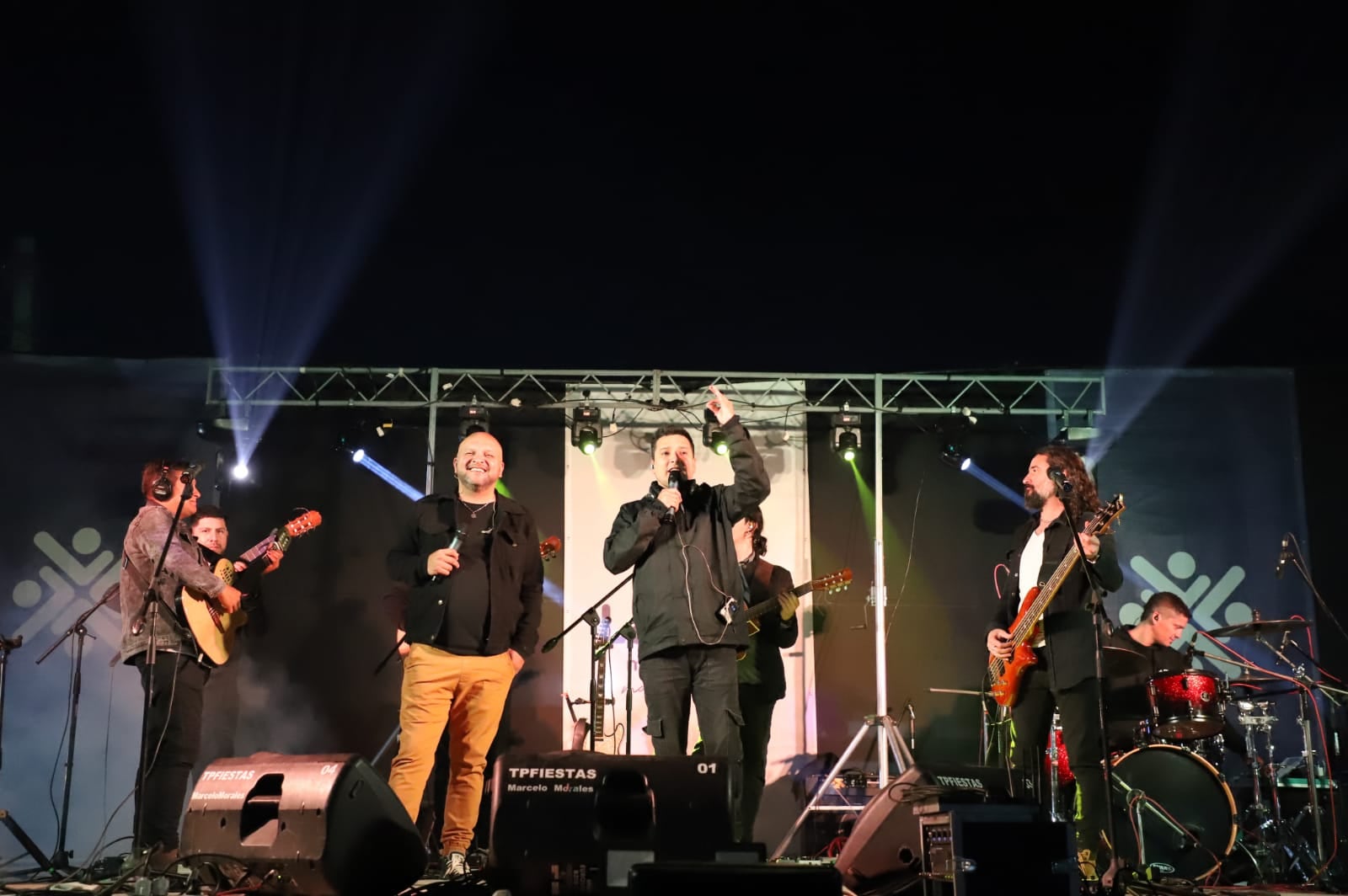 Lavalle revivió los festejos patronales de la Virgen del Rosario de las Lagunas.