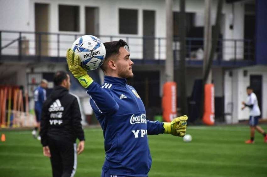 
Cozzani. Arquero mendocino citado a la sub 23 por Batista.
