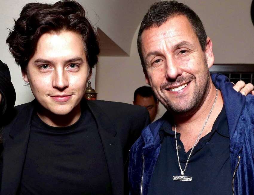 
Adam Sandler y Cole Sprouse 20 años después de "Un papá genial" 
