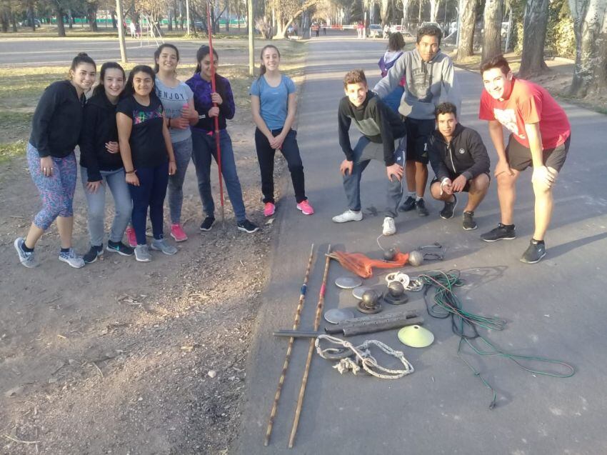 
    San Rafael. Entrenan lunes, miércoles y viernes desde las 18.15.
   