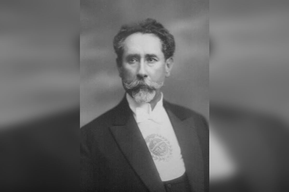 En octubre de 1919, durante el gobierno de José Néstor Lencinas, se desarrolló la última huelga general del año organizada por la Federación Obrera Provincial Mendocina (FOPM). 