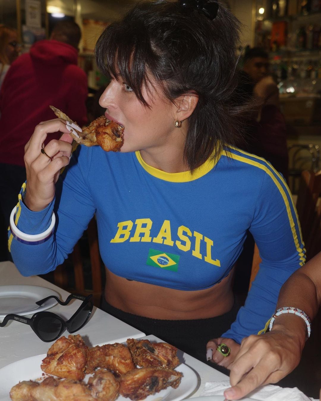 Nathy Peluso y su top de Brasil.