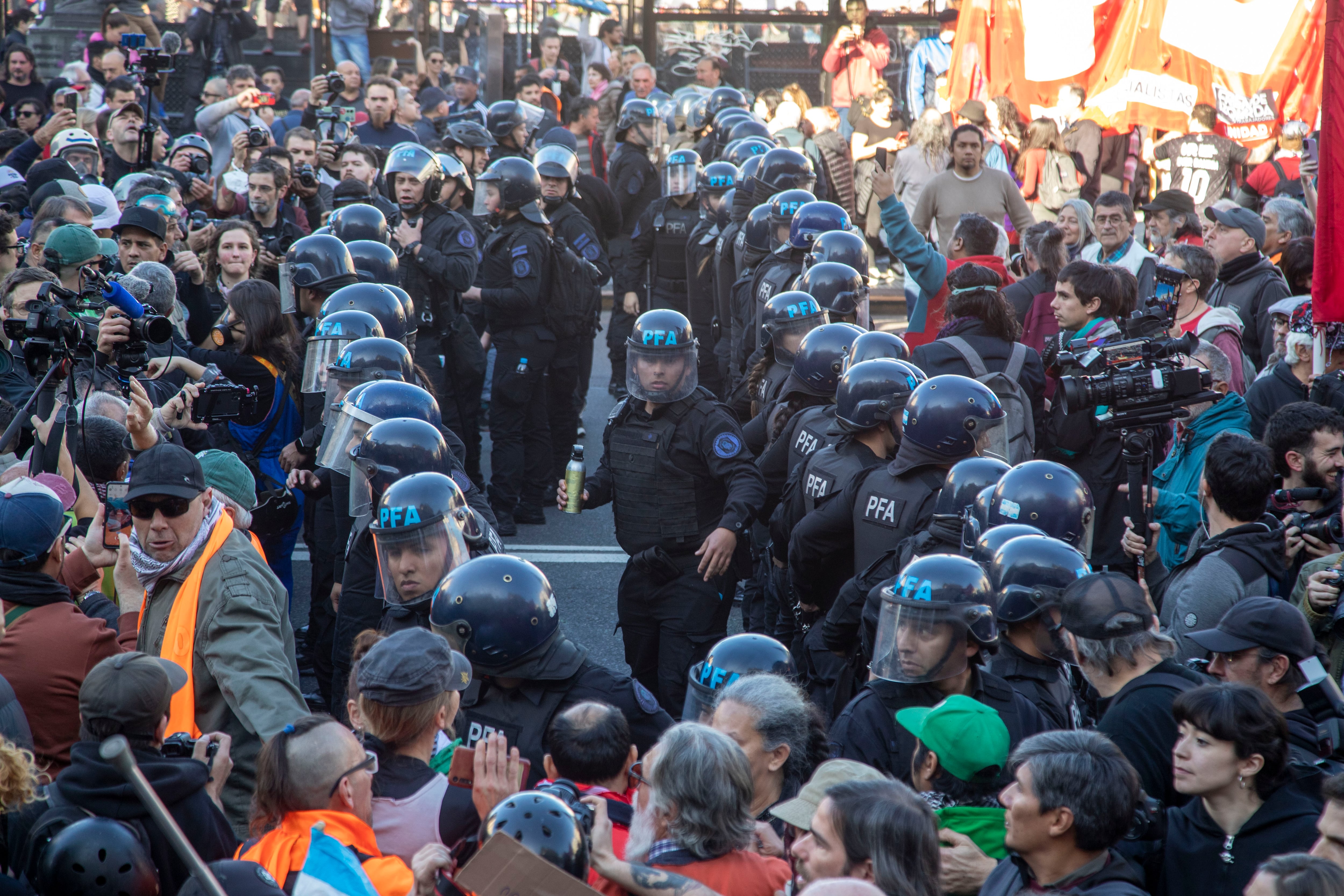 Incidentes en el Congreso. Noticias Argentinas