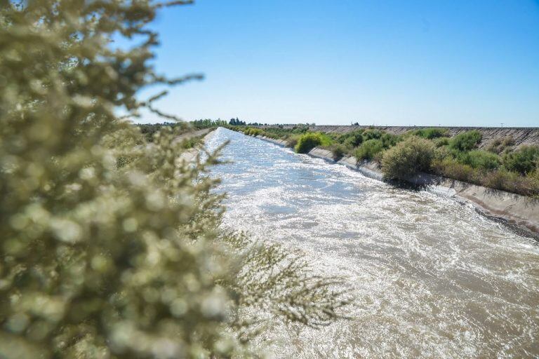 Canal de riego