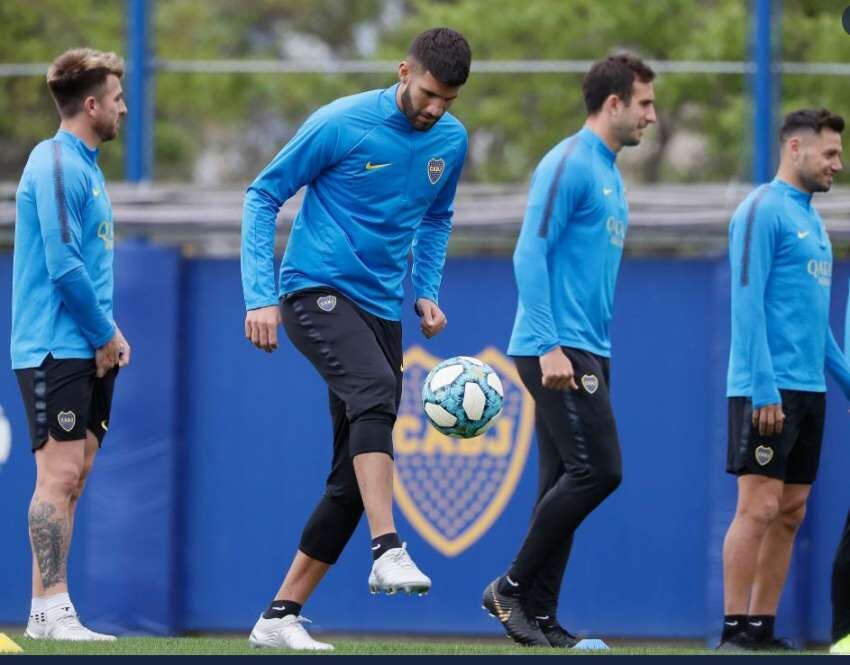 
    Lisandro López, una de las figuras de Boca, no jugará ante Racing. / Prensa Boca.
   