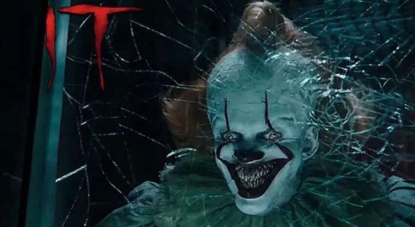 
    It, capitulo 2. Tiene, según su director, cambios en la tensión narrativa respecto del primer filme.
   