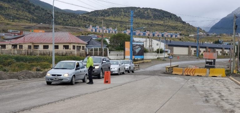 Controles policiales en cuarentena - Tierra del Fuego.