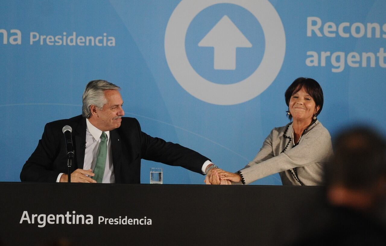 Alberto Fernández encabezó el acto de presentación de los nuevos billetes con próceres y con figuras femeninas históricas.