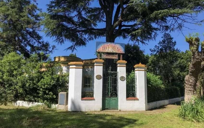 
Casa quinta de Las Doce Tribus en Bs. As. | Gentileza / Clarín
   