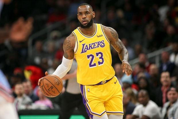 
    LeBrom James, la figura de la NBA.
   