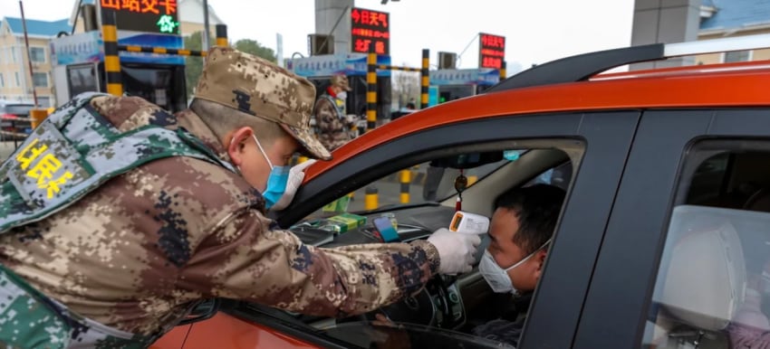 
Hay varias ciudades aisladas en China para evitar que el brote del virus se propague | AFP
   