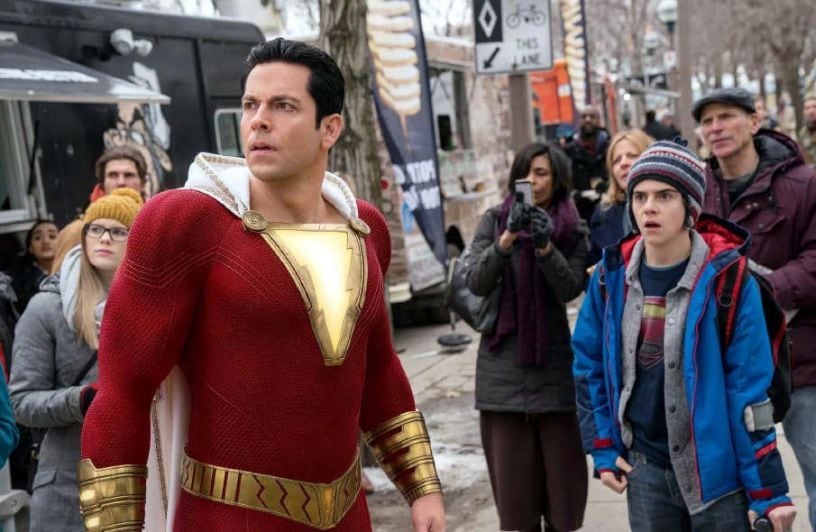 
    “Shazam”. Otro superhéroe de DC Comics es lo que tiene preparado Warner para abril.
   