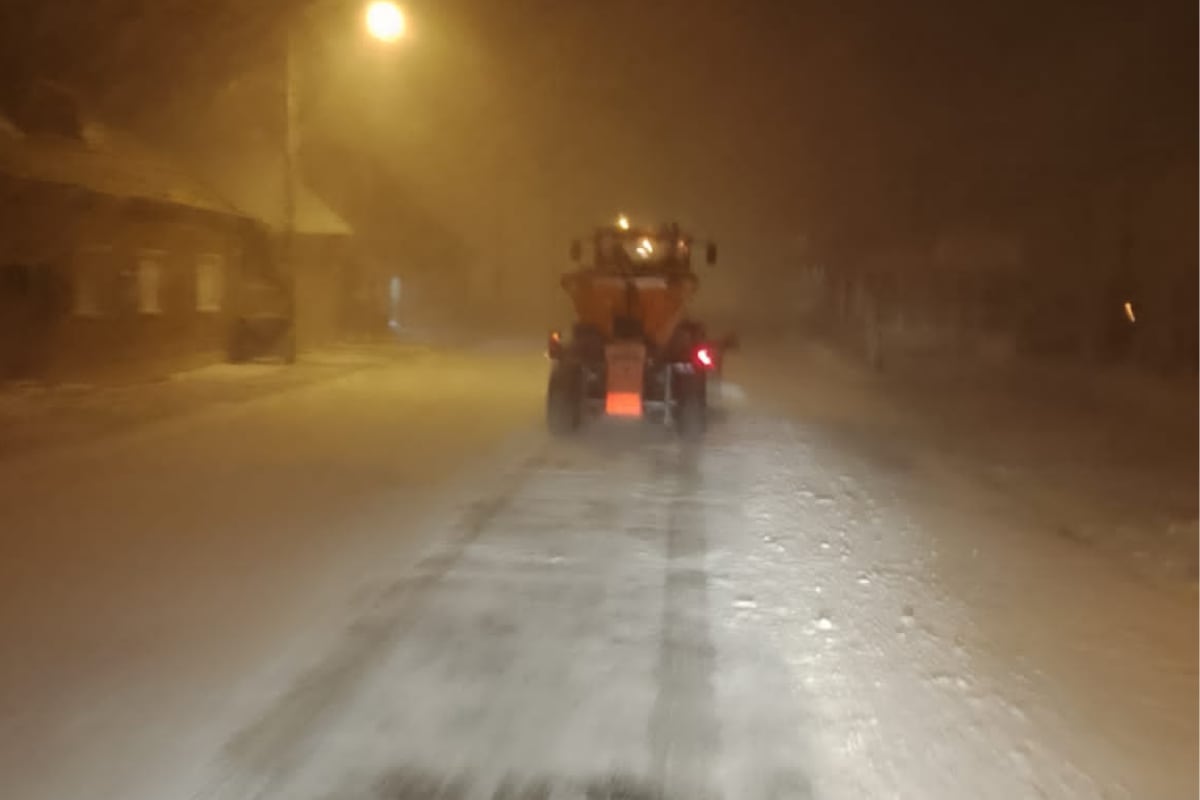 Fotos y video: Así fue la espectacular nevada en Alta Montaña y que derivó en el cierre del Paso a Chile. Foto: Gendarmería Nacional.