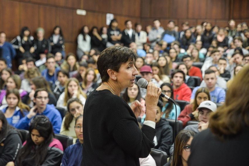 
    Isabel Orrico señaló que la propuesta se da en el marco de la formación integral de los universitarios
   