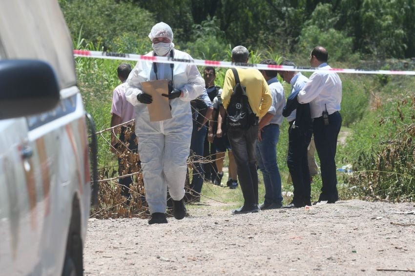 
El cuerpo de una mujer fue hallado en Guaymallén. Aún no lo identifican.  | Jose Gutierrez / Los Andes
   