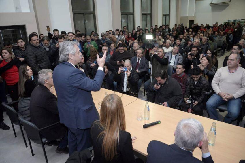 
Acto político. Habló en el Pasip, en Palmira. | Gentileza
   