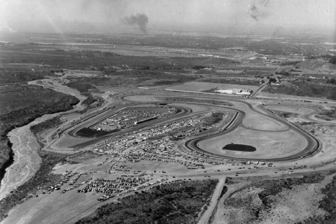 MENDOZA. DEPORTES. AUTOMOVILISMO. VISTA AEREA DEL AUTODROMO GENENERAL SANMARTÍN. 3 DE ABRIL DE 1979