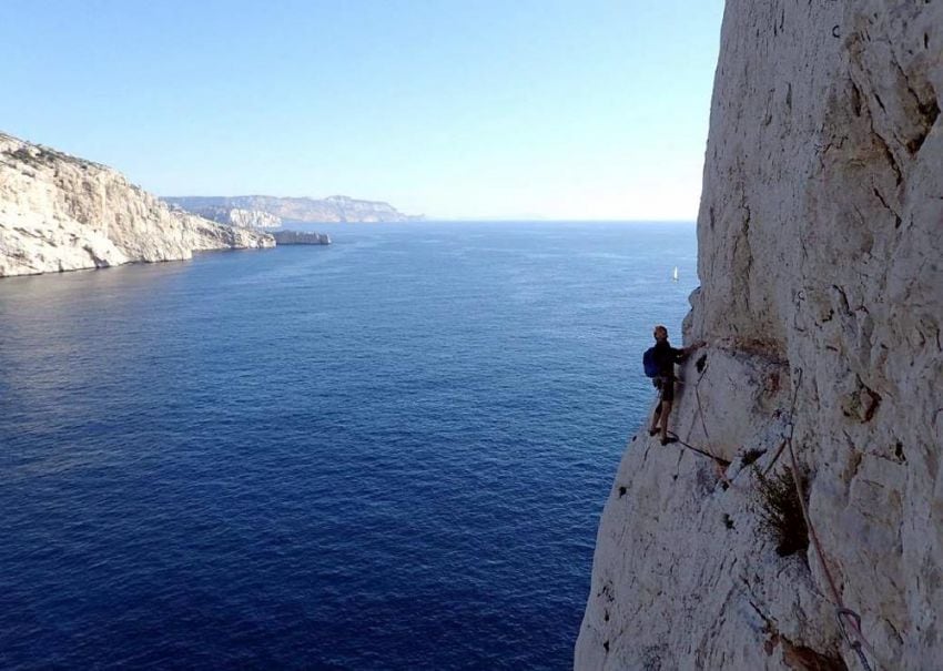 
Turismo aventura en los acantilados: sólo para valientes. | Médiathèque des Bouches du Rhône
   