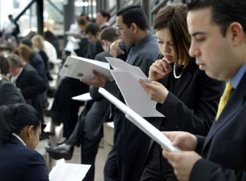 El empleo registrado en mayo cayó 0,3%