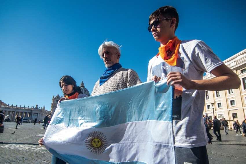 
La marcha de las víctimas argentinas en el Vaticano | Gentileza Xumek y ECA
   