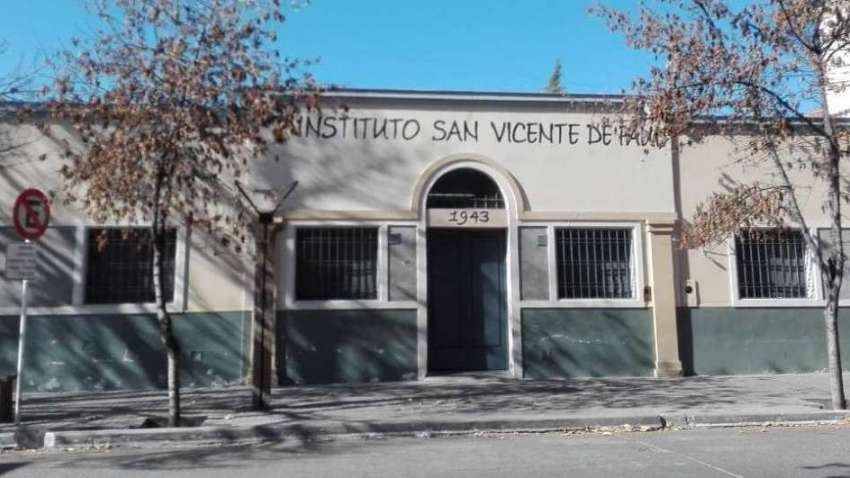 
    Los alumnos estudian en la escuela San Vicente de Paul del departamento de San Martín
   