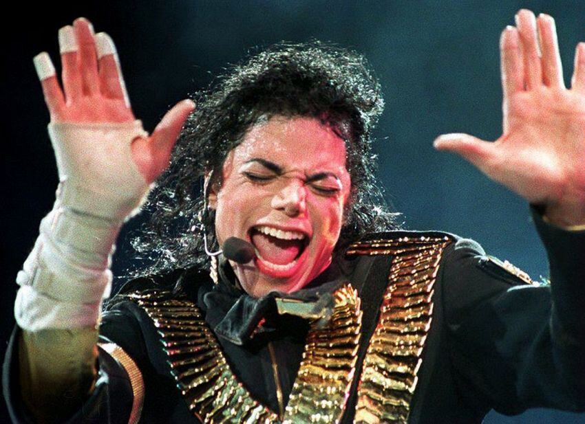 
    Michael Jackson fue declarado inocente en 2005.
   