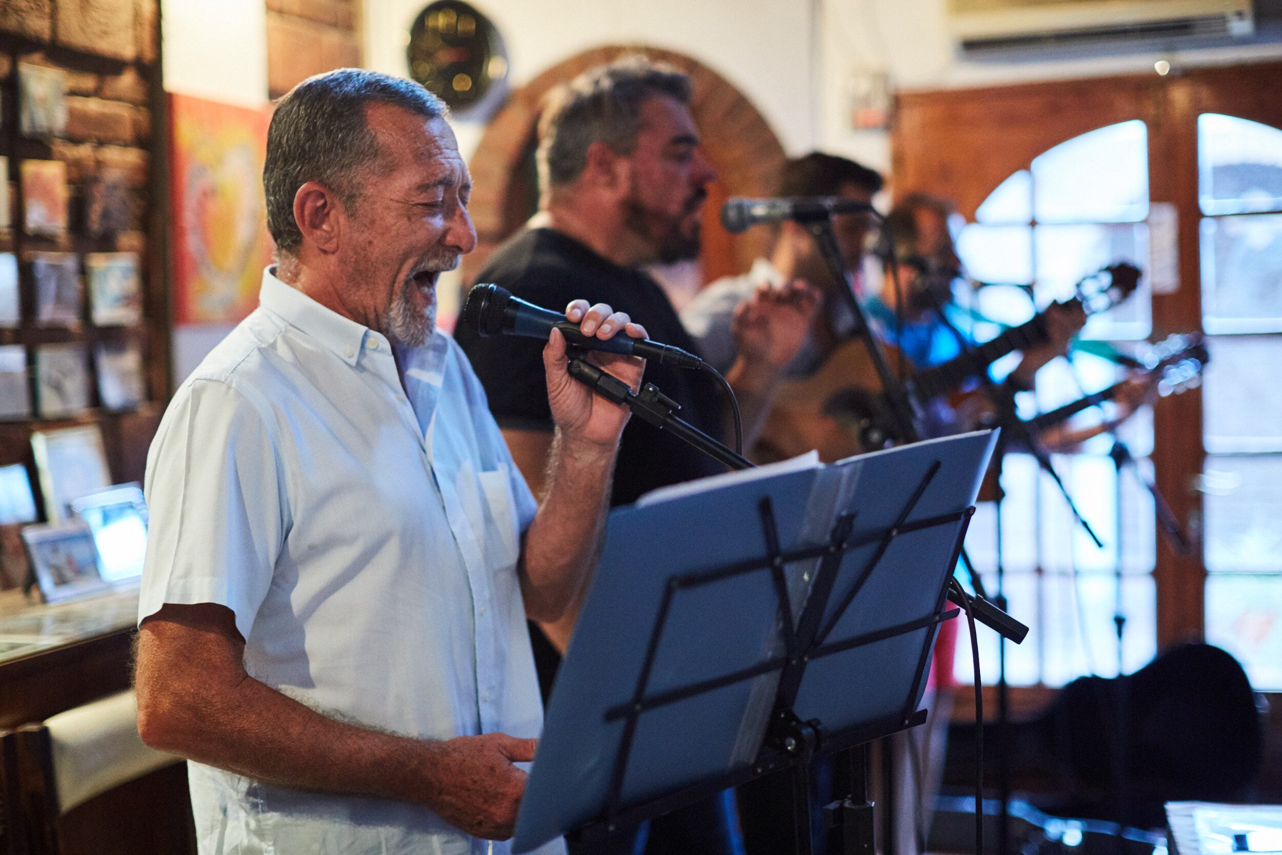 Ensayando con los "Cuyano's Son", antes del aislamiento Foto: Prensa Las Heras