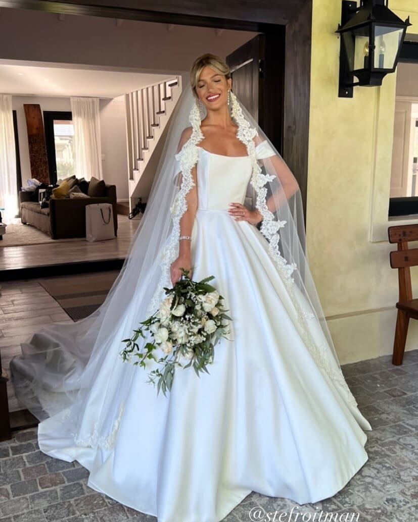 El vestido que Stefi Roitmann lució para su casamiento con Ricky Montaner.