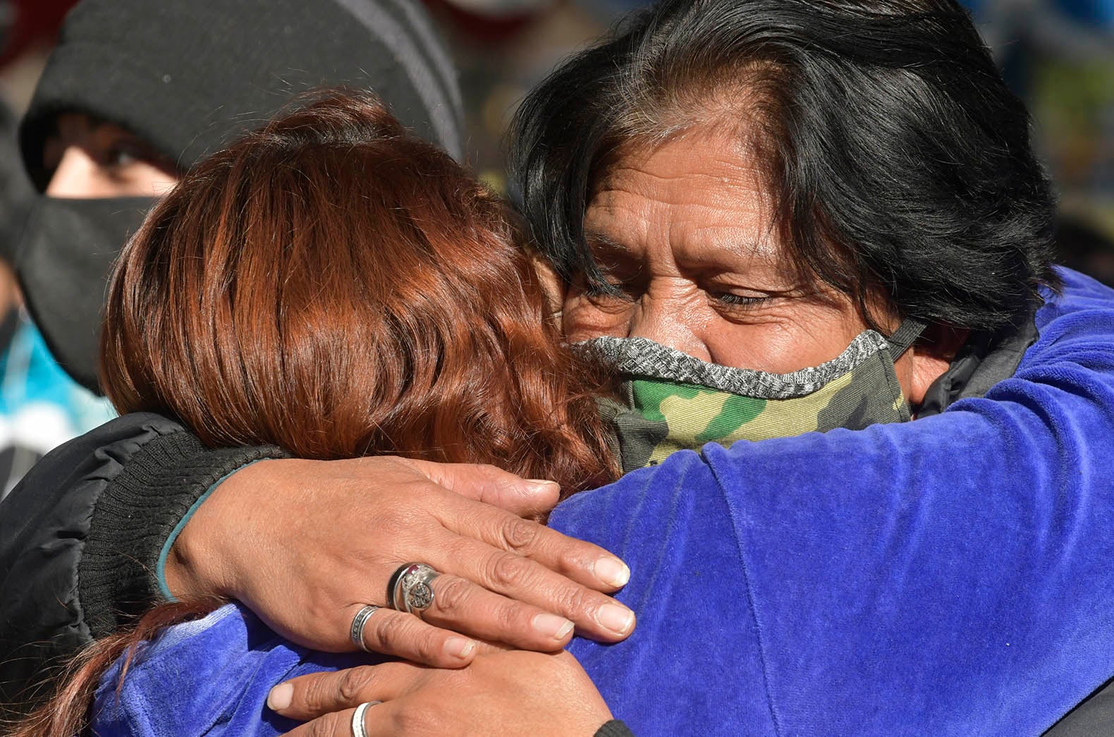 Ramona, la mamá de Gisela en una de las protestas que realizaron para pedir por la aparición de la joven de 25 años. 
Foto: Orlando Pelichotti / Los Andes