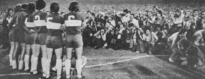 
    La primera final entre River y Boca de la historia. Cancha de Racing, año 1976.
   