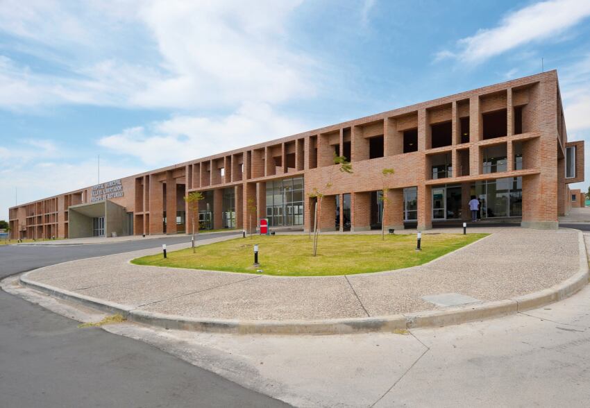 
     Hospital Municipal Villa el Libertador Príncipe de Asturias, Córdoba.
    