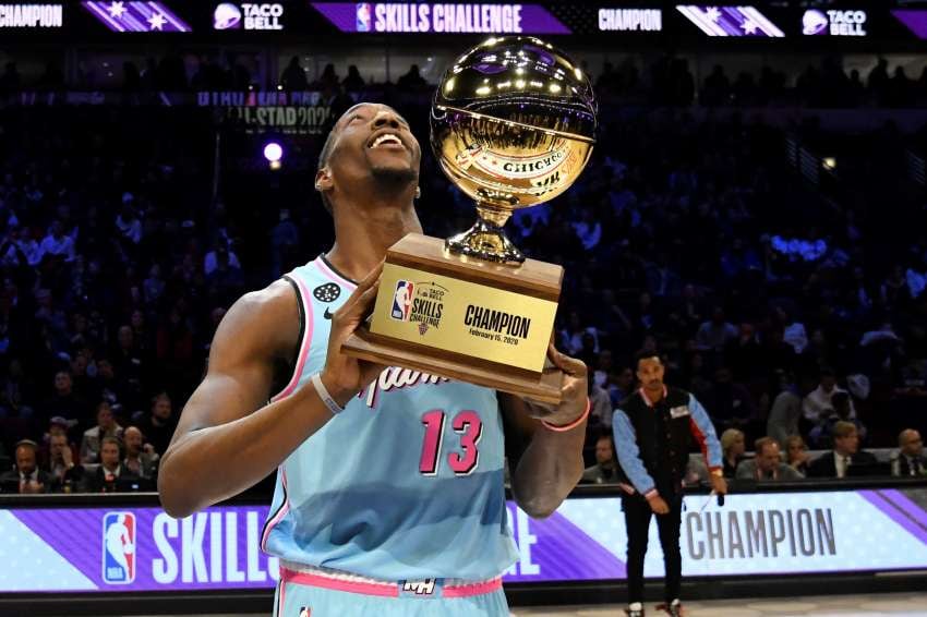 
    Bam Adebayo, ganador del concurso de habilidades./AP
   