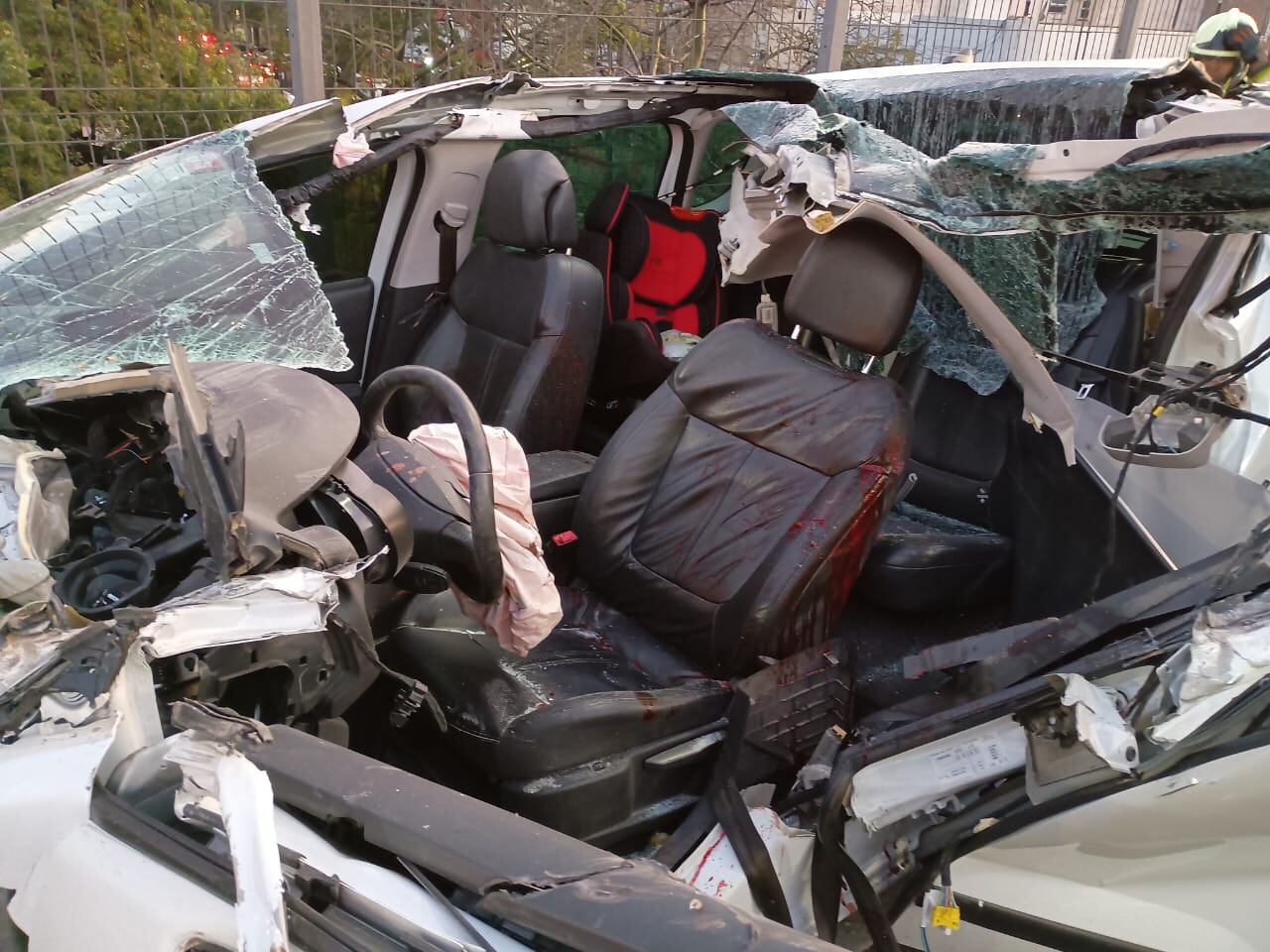 Choque fatal en la autopista 25 de Mayo: murió el conductor del auto