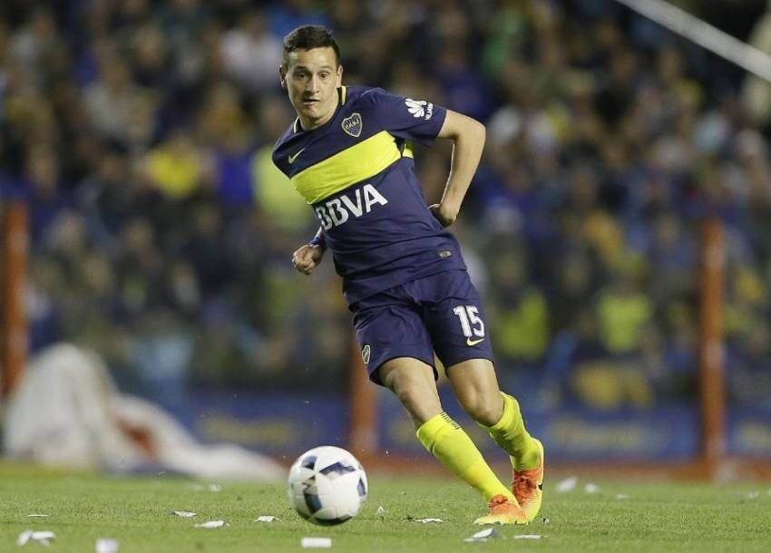 Zuqui cuando defendía los colores de Boca. Hace un tiempo, Estudiantes de La Plata se lo quedó en un "remate" a sobre cerrado.