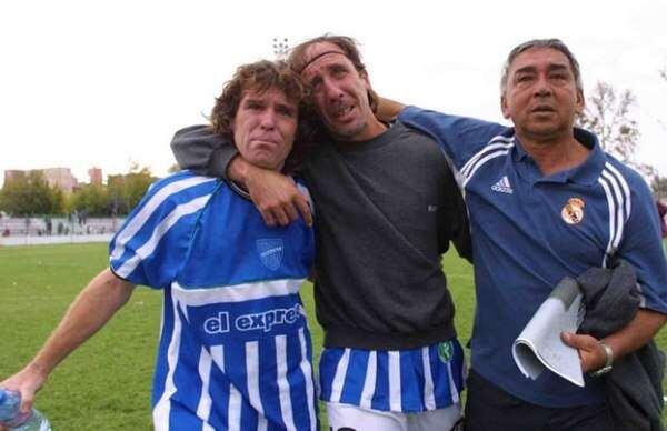 
    Pitu Canedo, Gato Oldrá, llorando frente a su gente. Inolvidable.
   