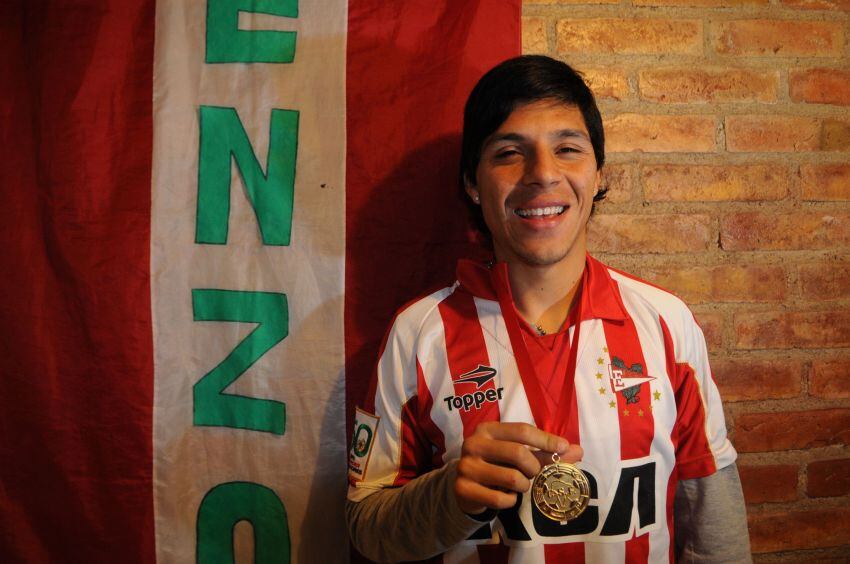 Enzo Pérez, después de grandes campañas en el Tomba, fue vendido a Estudiantes de La Plata, donde siguió brillando.