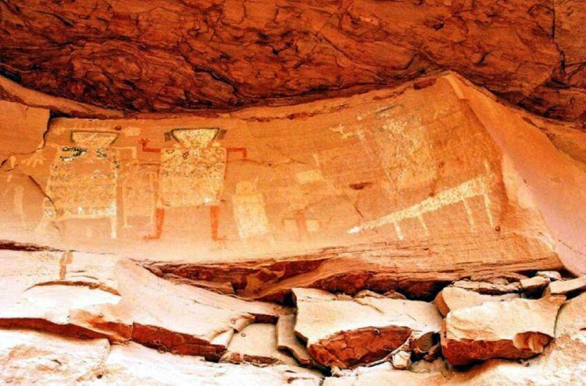 
    Petroglifos. El Cañón de Anchumbil muestra los diseños de los antiguos pobladores en las rocas.
   