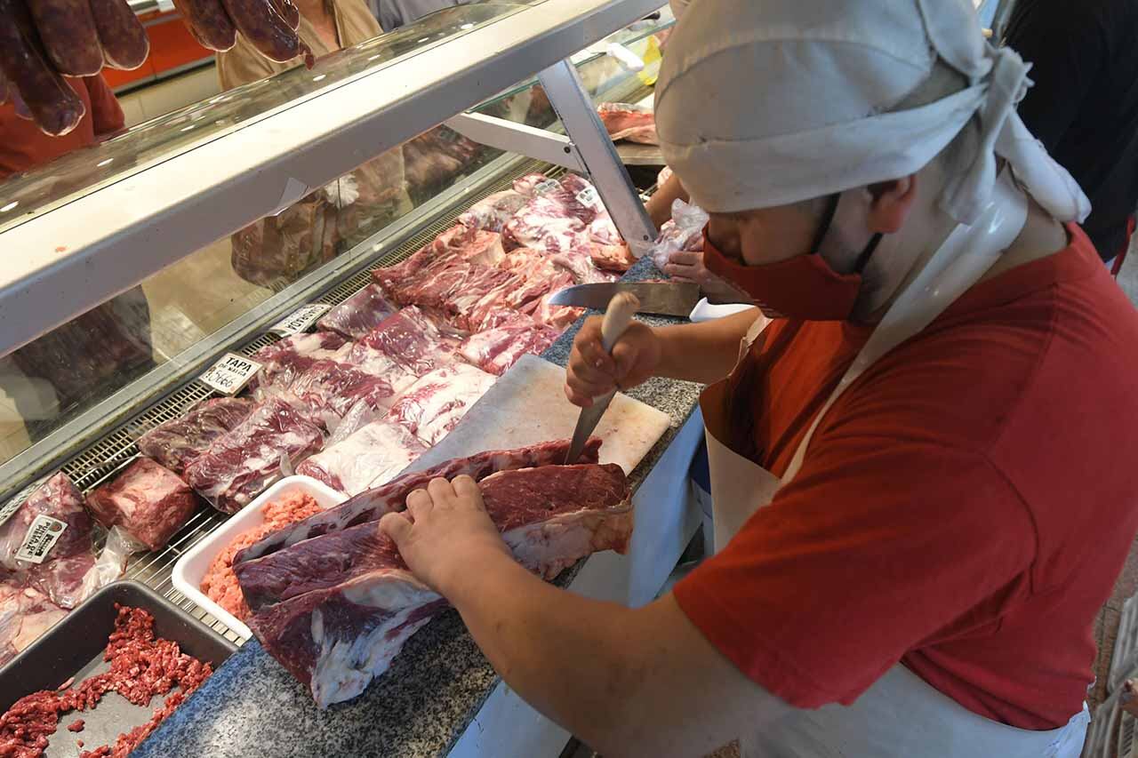 Aumento en el precio de la carne donde algunos cortes llegaron a los $ 8 mil por kilo. Foto: José Gutierrez / Los Andes