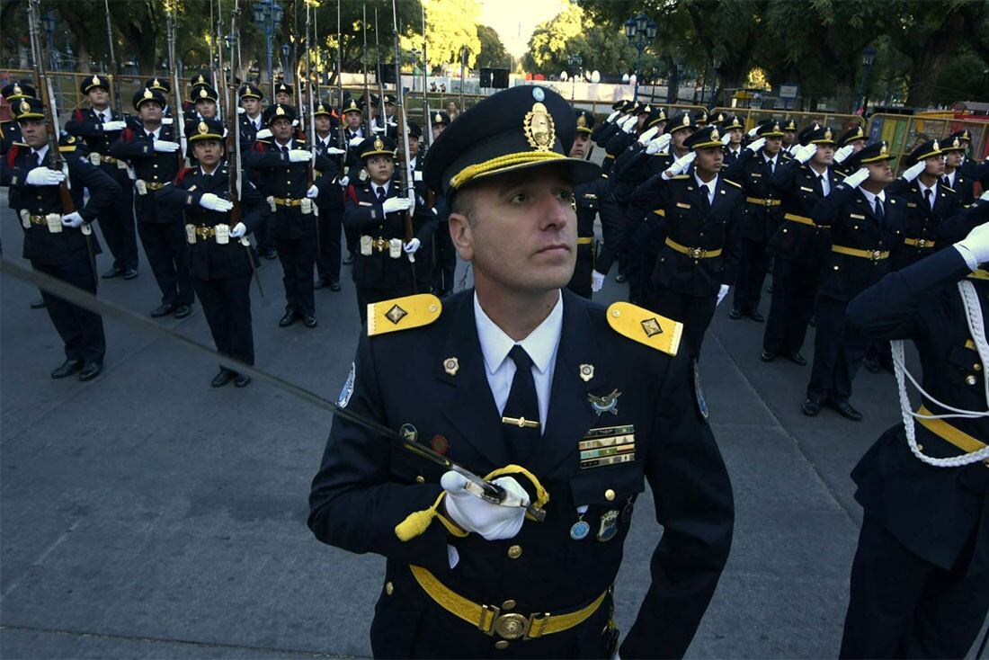 Mendoza 01 de mayo de 2022

Apertura del Periodo Ordinario de Sesiones en la Legislatura.
Foto: Orlando Pelichotti / Los Andes