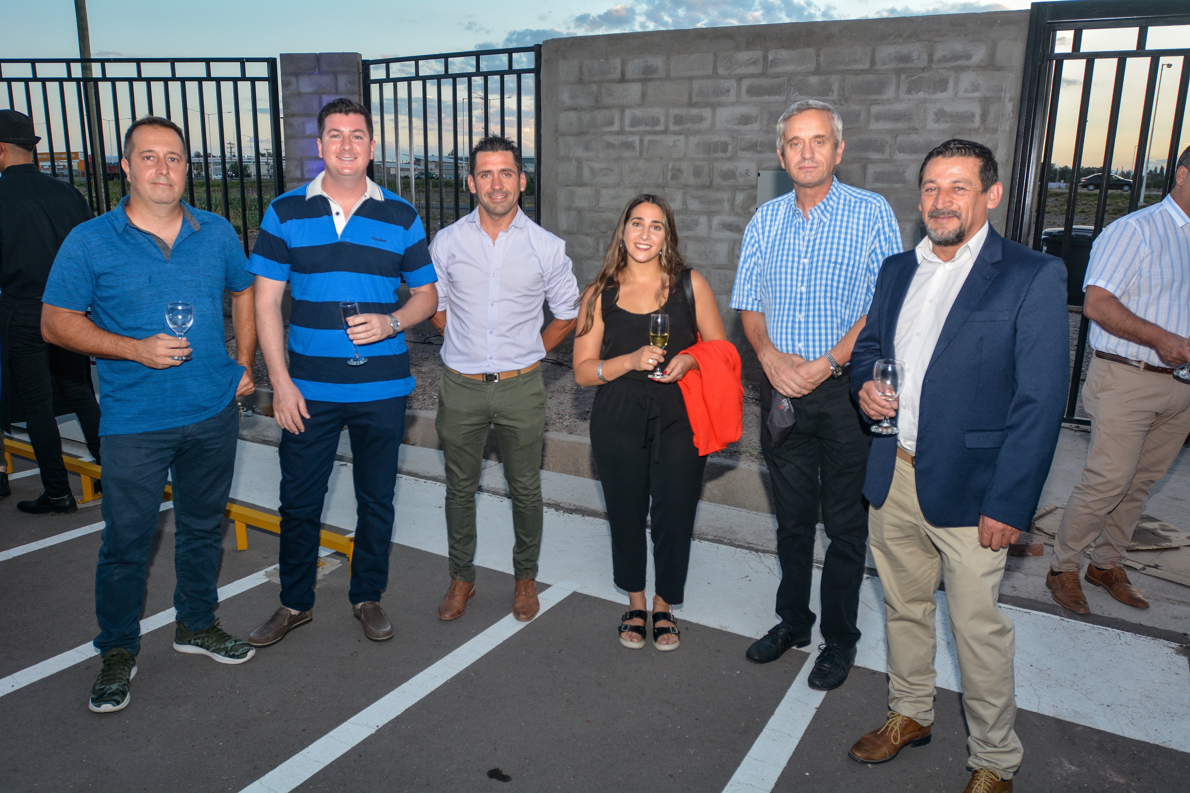 En la foto: Fabricio Belardinelli, Juan Pablo Barroso, Gonzalo Escudero, Dana Laterra, Orlando Corvalane  y Alejandro Magni - 