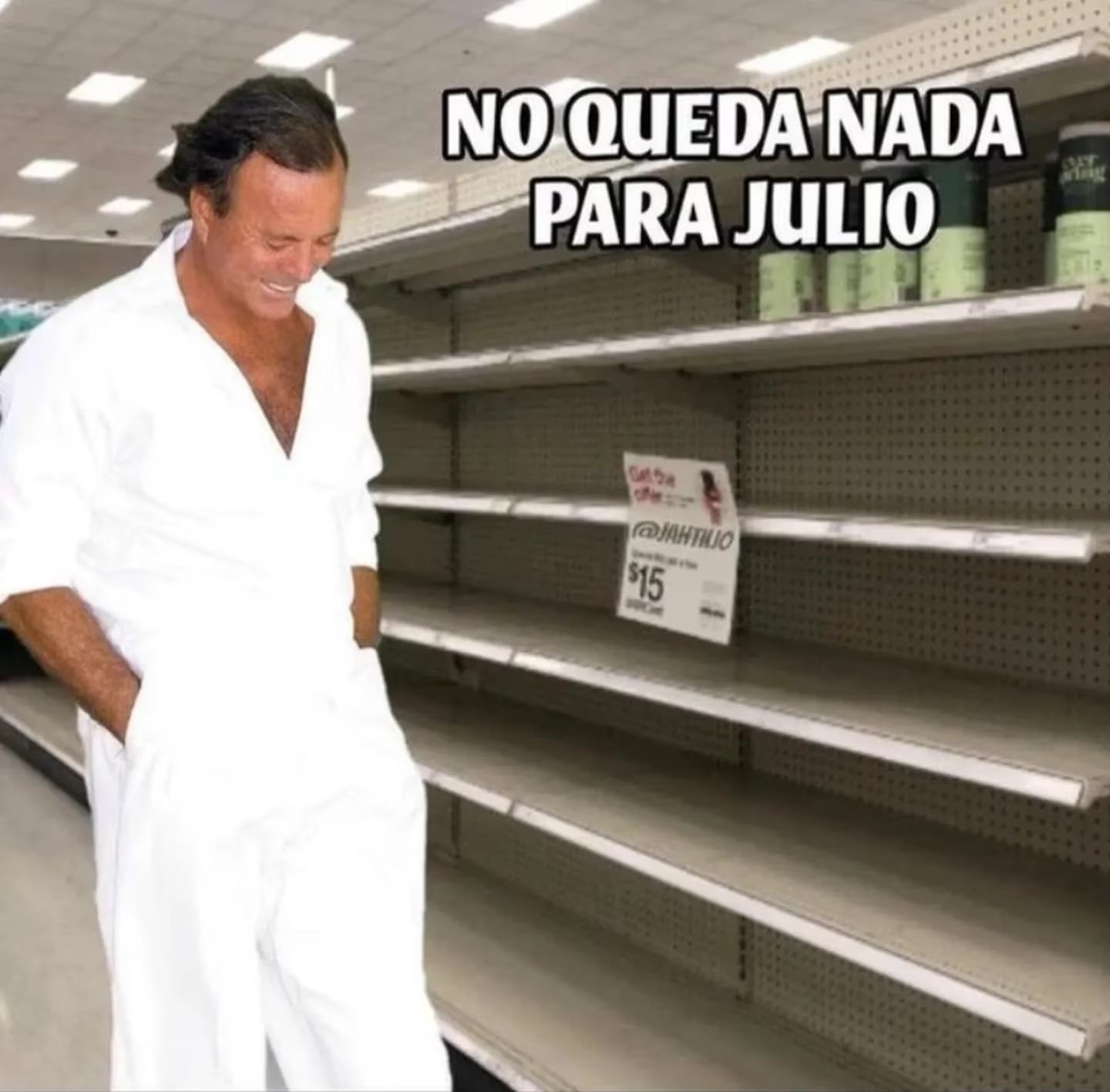 Regresaron los memes de Julio Iglesias para darle inicio al séptimo mes