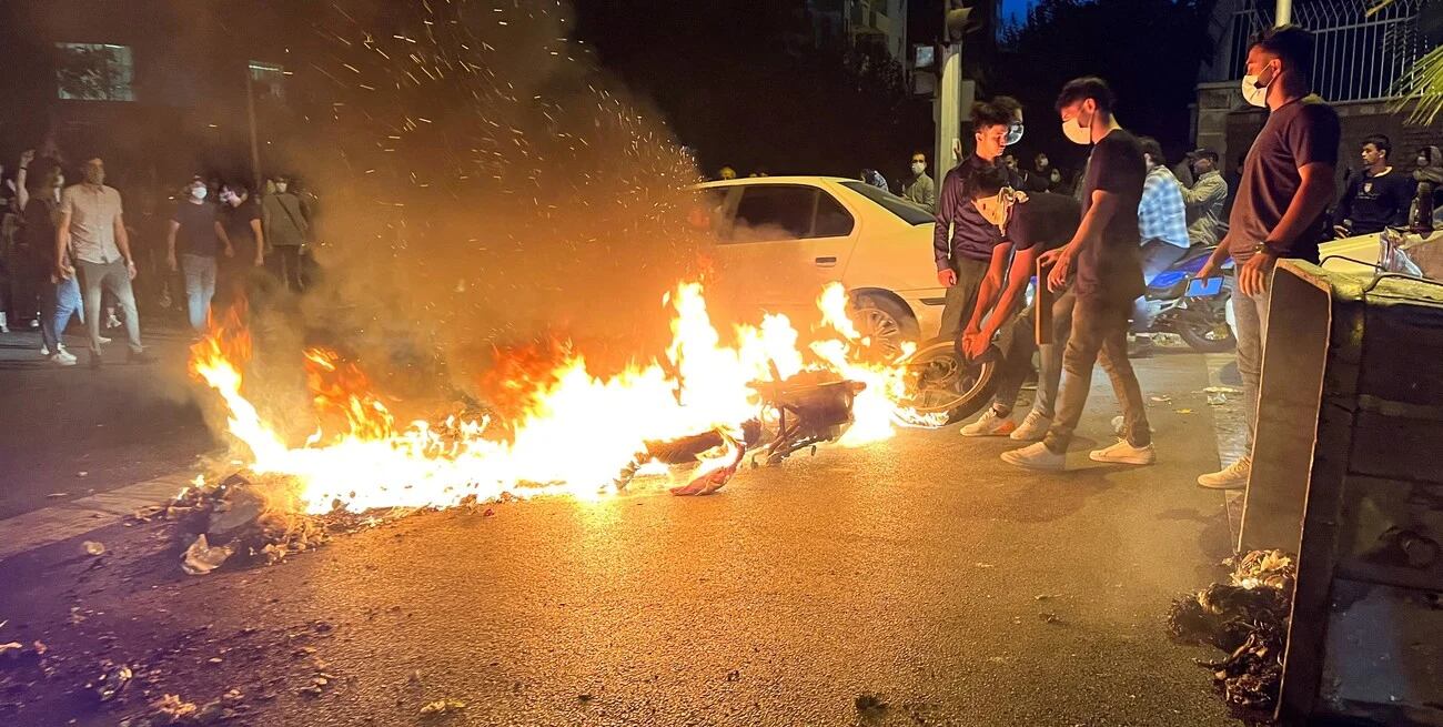 Protestas en Irán. Incidentes violentos en protestas por la muerte de Mahsa Amini.