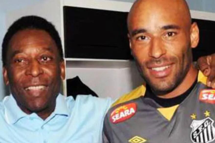 Edson Nascimento, el hijo de Pelé que siguió sus pasos como futbolista del Santos, pero sin el mismo suceso. Foto: Web