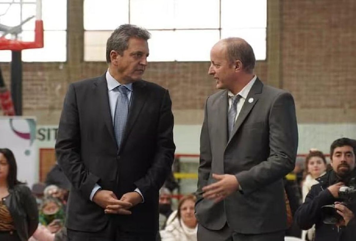 Sergio Massa, candidato presidencial de Unión por la Patria, junto al ahora exjefe de Gabinete de Axel Kicillof, Martín Insaurralde (Foto gentileza)